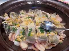 沙葱金豆酱焗黄鱼-北平楼·烤鸭·北京菜(牡丹园店)