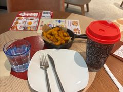 -必胜客(联投东方店)