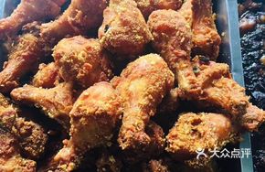 Fried Chicken Leg with Three Vegetables
