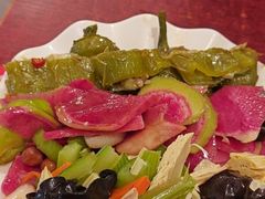 -聚首堂·特色小吃·肘子(什刹海德胜门店)