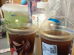 -瑞幸咖啡(镇江新城吾悦广场店)