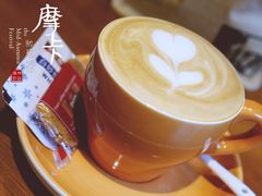 -初见咖啡(青大路店)