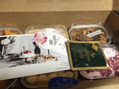 -半勺舒舒生日蛋糕店