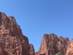 -天山神秘大峡谷