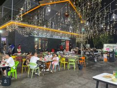 -李哥海鲜烧烤家常菜(孔雀城店)