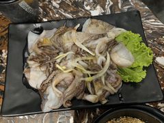 -啊美丽炭火烤肉(滑翔一店)
