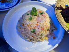 招牌虾仁酸菜炒饭-桂满陇天书(南京德基旗舰店)