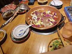 -洱火云南酸菜牛肉火锅(石景山当代商城店)