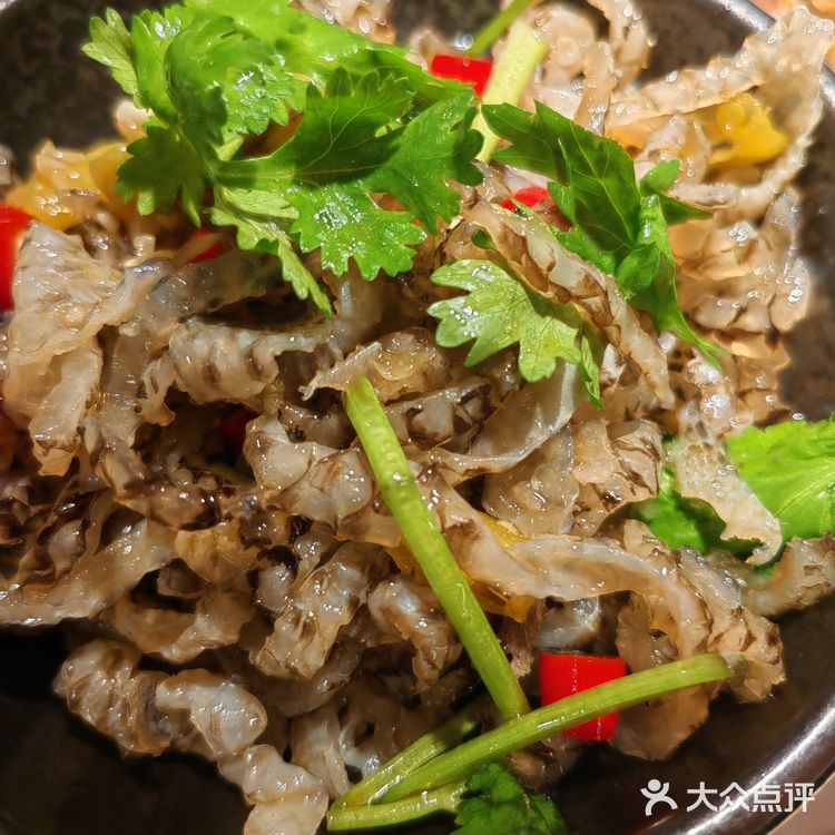 富华里新开了家蛙小侠