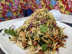 -九妹农家大铁锅东北菜(江湾店)