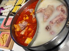 猪手鸳鸯锅-小街猪手(团结湖店)