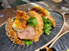 猫王汉堡-Let'sBURGERplus·非常创意汉堡(三里屯店)