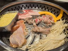 -木槿花韩式炭烤·熟成肉工坊(孙文东路店)
