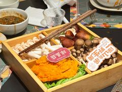 -廖掌柜·重庆鲜货火锅(上海首店)