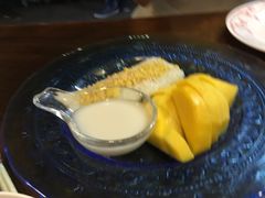 -Dang restaurant (patong phuket)