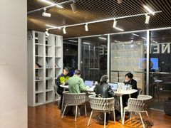 -Manner Coffee(徐汇滨江店)