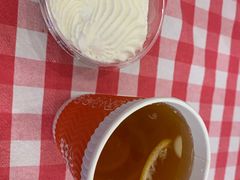 -红宝石·鲜奶小方·海派西点房(南丹店)