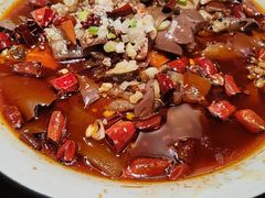 -东口码头·烧鸽子·鱼头泡饼·地方菜(金鹰悦城店)