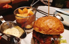 Classic Beef Burger