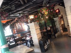 大堂-沪小胖小龙虾(淮海中路旗舰店)