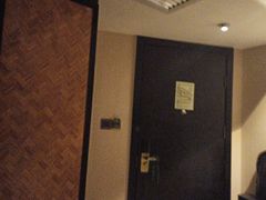 -深圳罗湖东门步行街亚朵X酒店