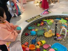 -Ours树朵家亲子餐厅(远策中心店)