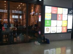 门面-星巴克(重庆火车北站北广场II店)