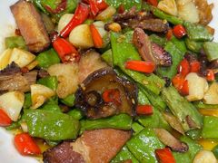 -裕鼎鲜·新中菜(金鼎广场店)