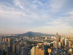 -云中捞高空旋转餐厅(商茂世纪广场店)