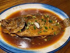 -缘来聚·徽菜名店(黄山宏村店)