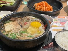 锅仔牛肉汤-本家韩国烤肉(青岛万象城店)