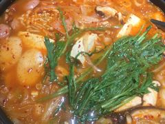 -山海珍味韩国料理(奥城店)