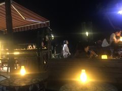 -城墙外BAR
