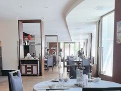 -静之湖湖畔餐厅