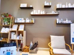 -JNK皮肤管理中心