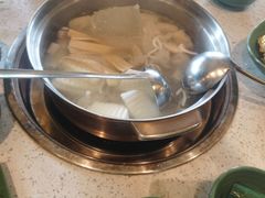 -润园四季椰子鸡火锅(海上世界店)
