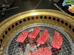 -山川小町·极番烧肉(新地假日广场店)