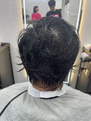 点击看大图 -七分屋LA·烫发·染发·剪发