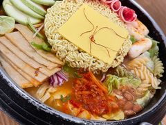 -WOW LUCKY创意韩料(龙阳广场店)