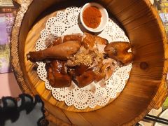 -胡桃里音乐酒馆(环亚凯瑟琳广场店)