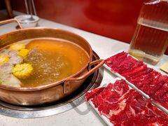 招牌牛腩骨汤锅-牛村来人潮汕牛肉火锅(西单店)