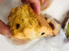 -沁屋面包店(人民东路店)