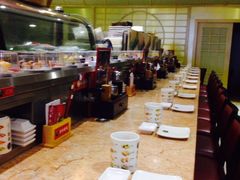 -万岁料理回转寿司(华贸店)
