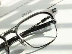 -目艮眼镜SHOWROOM(品牌集合店)