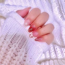 -悦指间美甲美睫