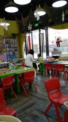 -泥娃娃DIY陶吧(易生活购物公园店)