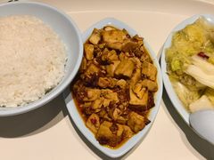 -荣华基·现炒快餐(肇嘉浜路店)