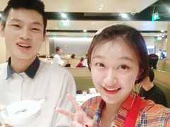 -海底捞火锅(凯德广场店)