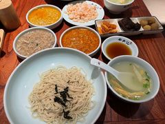 -裕兴记•蟹黄面馆(人民广场店)