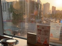 -蜜桃餐厅·伴山(湖滨商业街店)